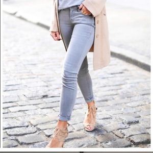 FRAME Le Skinny De Jeanne jeans in Wilton gray 28